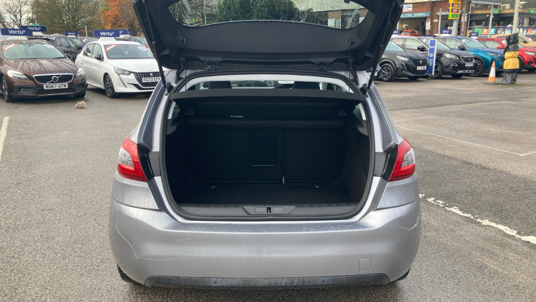 Peugeot 308 1.2 PureTech 130 Allure 5dr EAT8 Petrol Hatchback